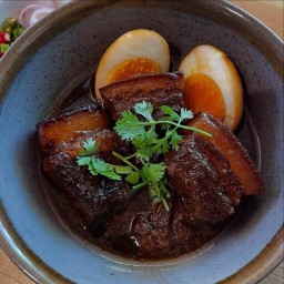 หลึก Luek หลึก Luek